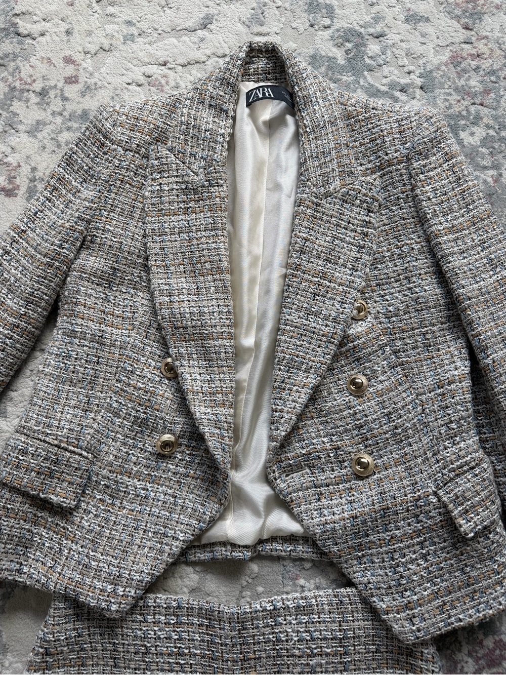 Zara Neutral Tweed Set Double-Breasted Blazer with Gold Buttons and Skort. - Picture 3 of 8